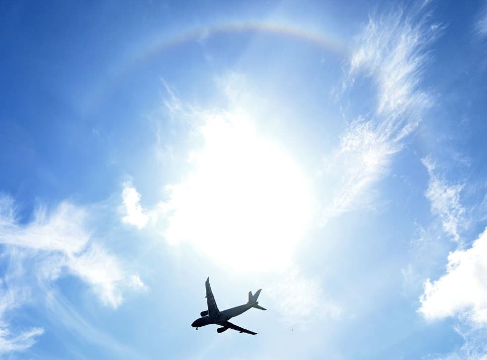 Airbus tiene planes para aviones comerciales propulsados por hidrógeno y libres de emisiones.