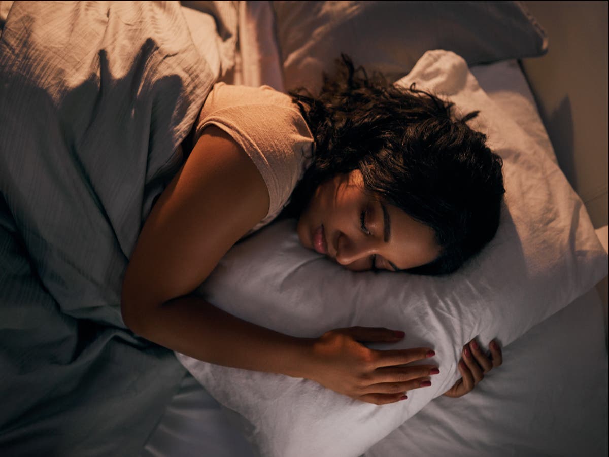 Covid: 7 ways to sleep better