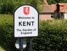 Brexit: Police to stop lorries without permits entering Kent in new 'internal border'