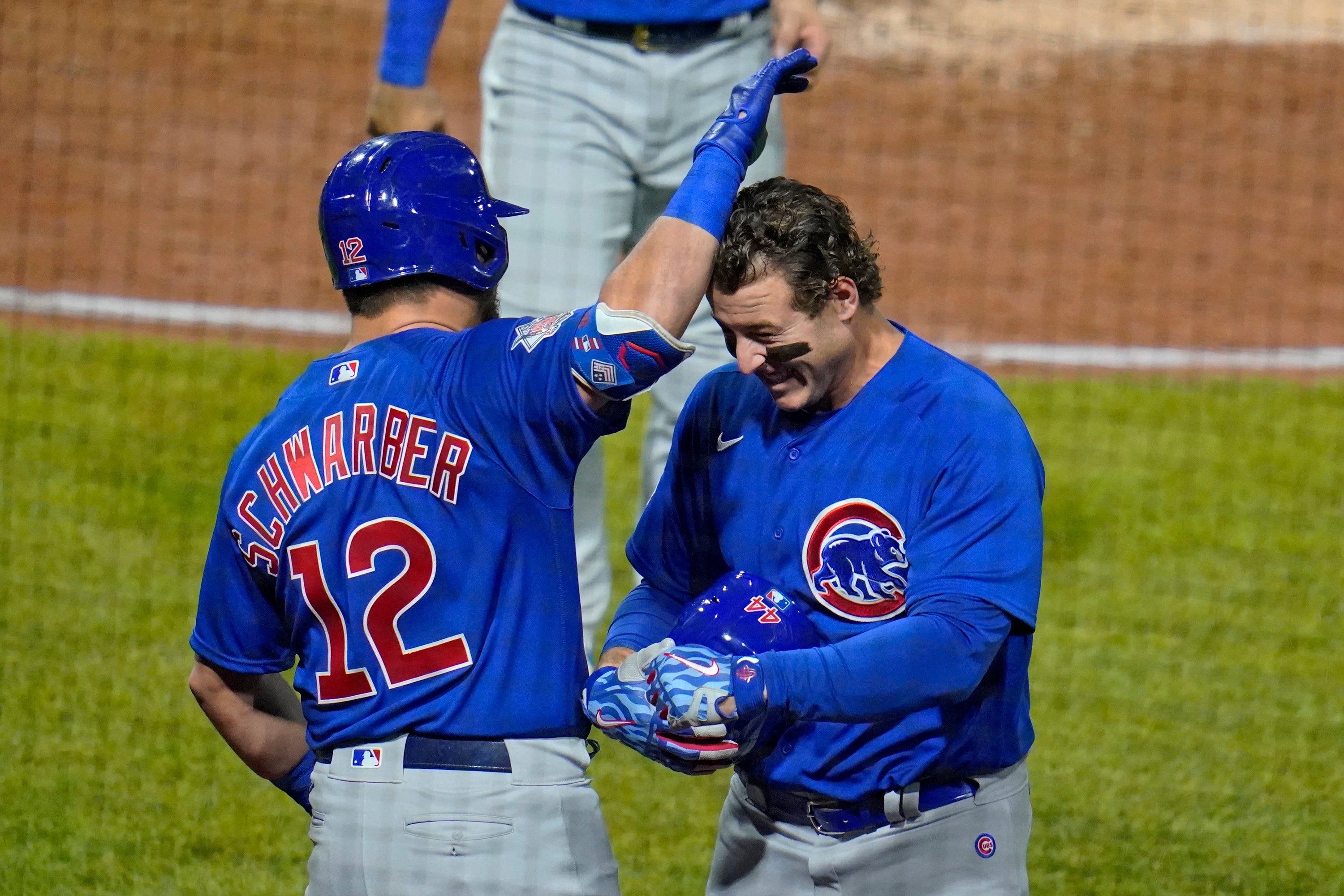 Cubs clinch playoff spot, Pirates win on Stallings HR in 9th pirates David  Ross son AP Chicago Cubs