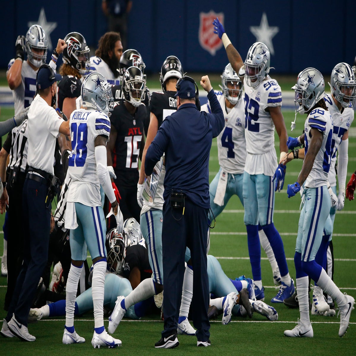 Dak Prescott and Ezekiel Elliott inspire Cowboys to beat Falcons