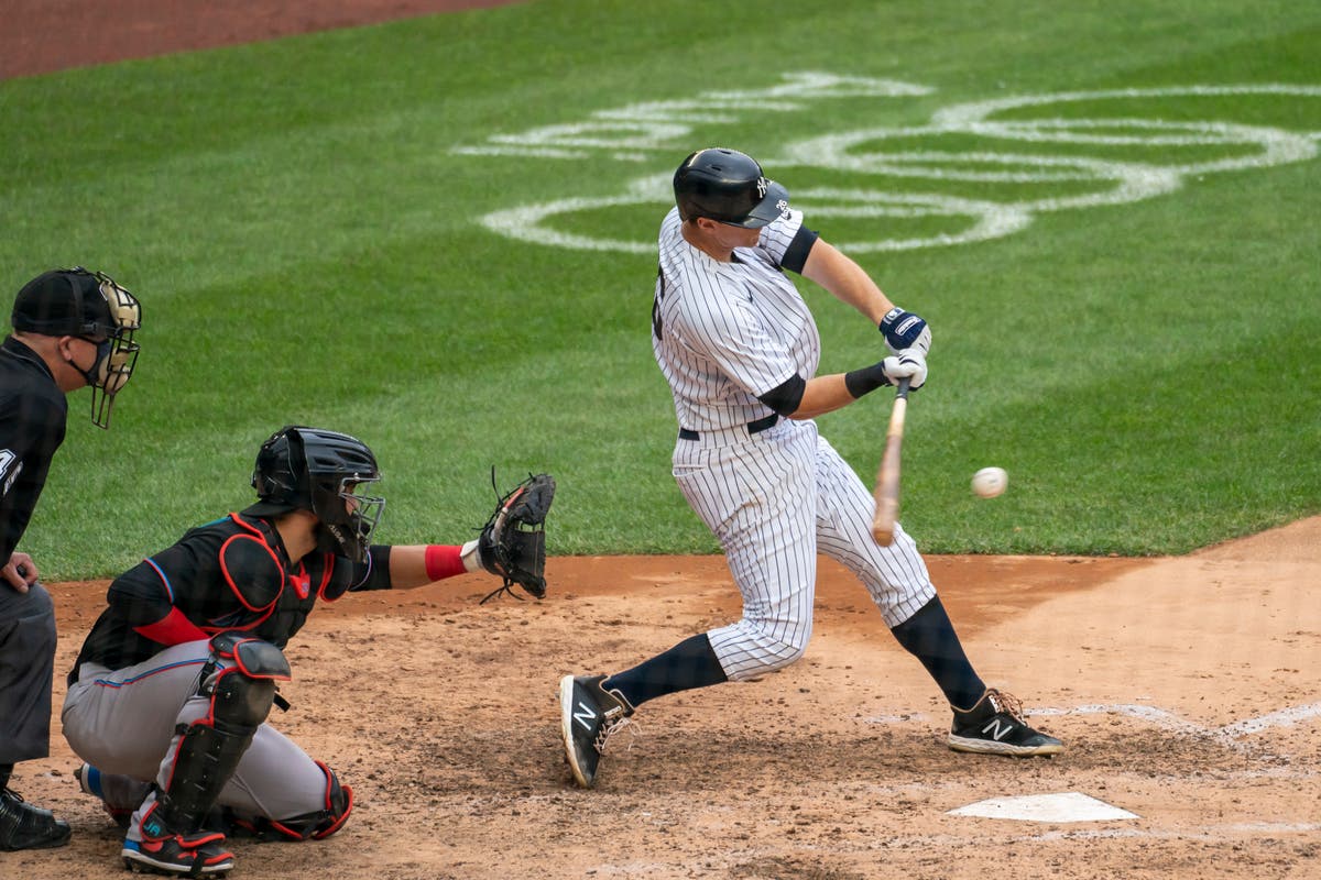 LeMahieu, Soto batting champs in shortest season in century