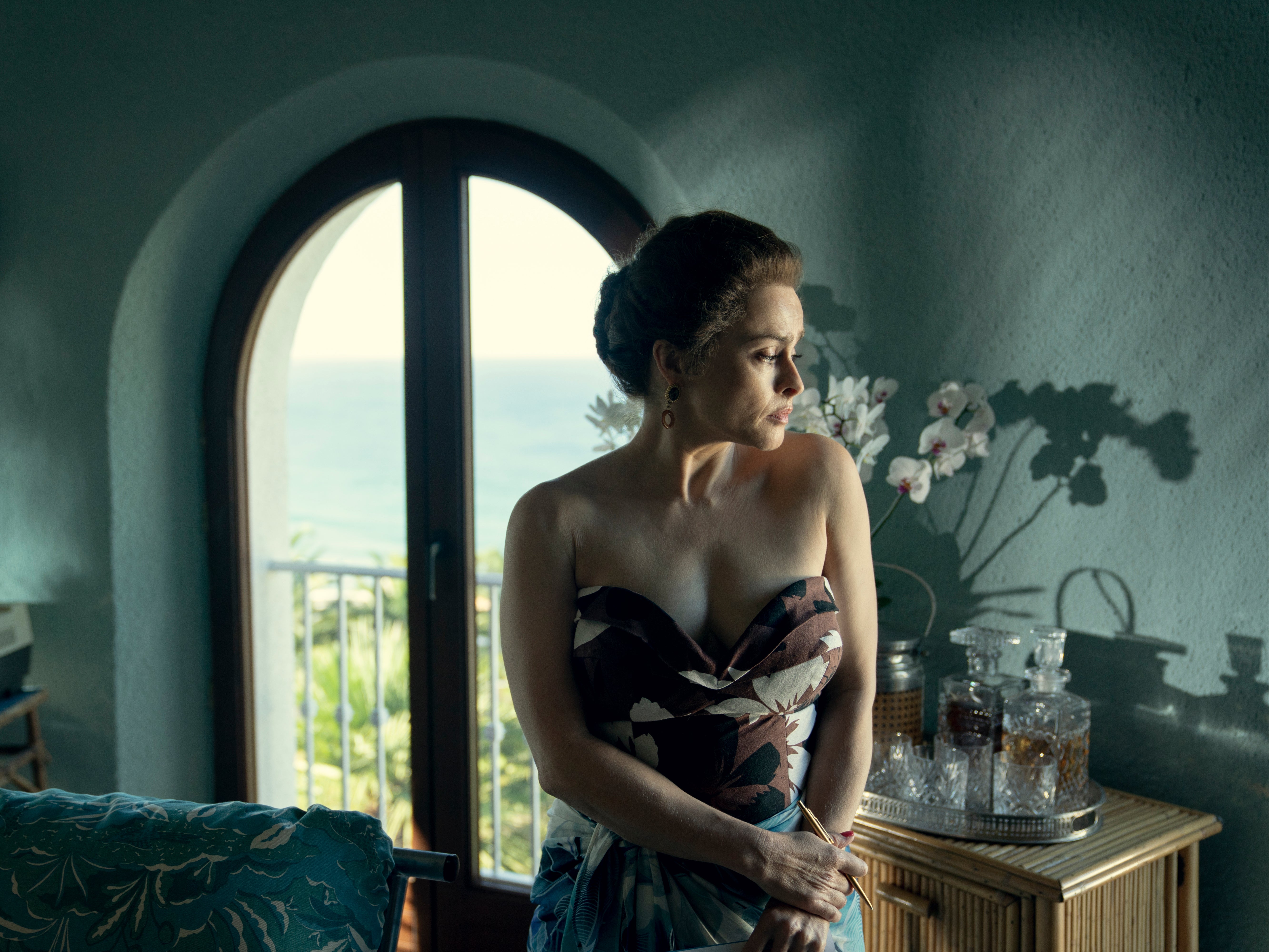 Helena Bonham Carter says The Crown has a ‘moral responsibility’ to warn viewers it is a drama