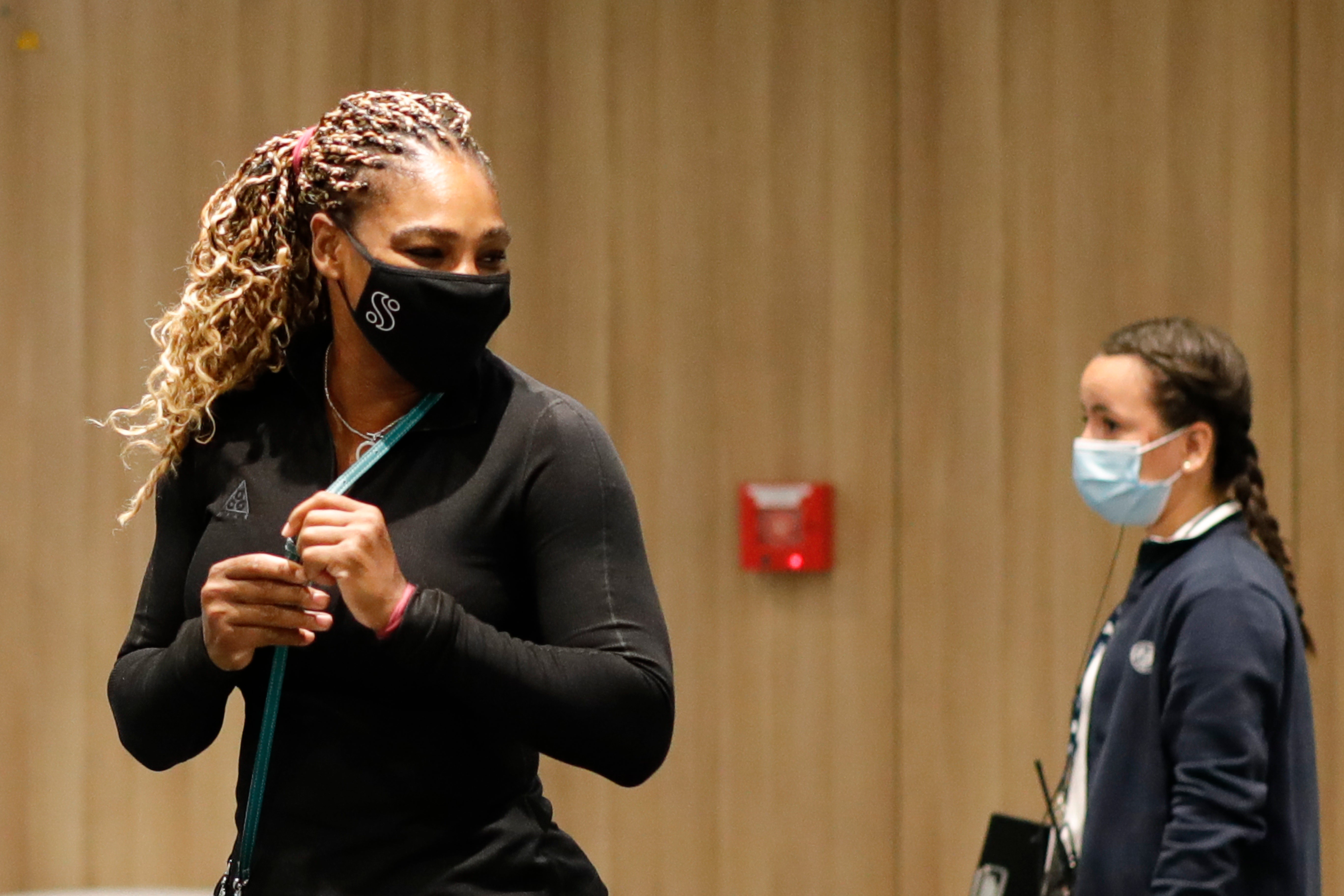 serena-williams-withdraws-from-french-open-before-second-round-match-due-to-injury