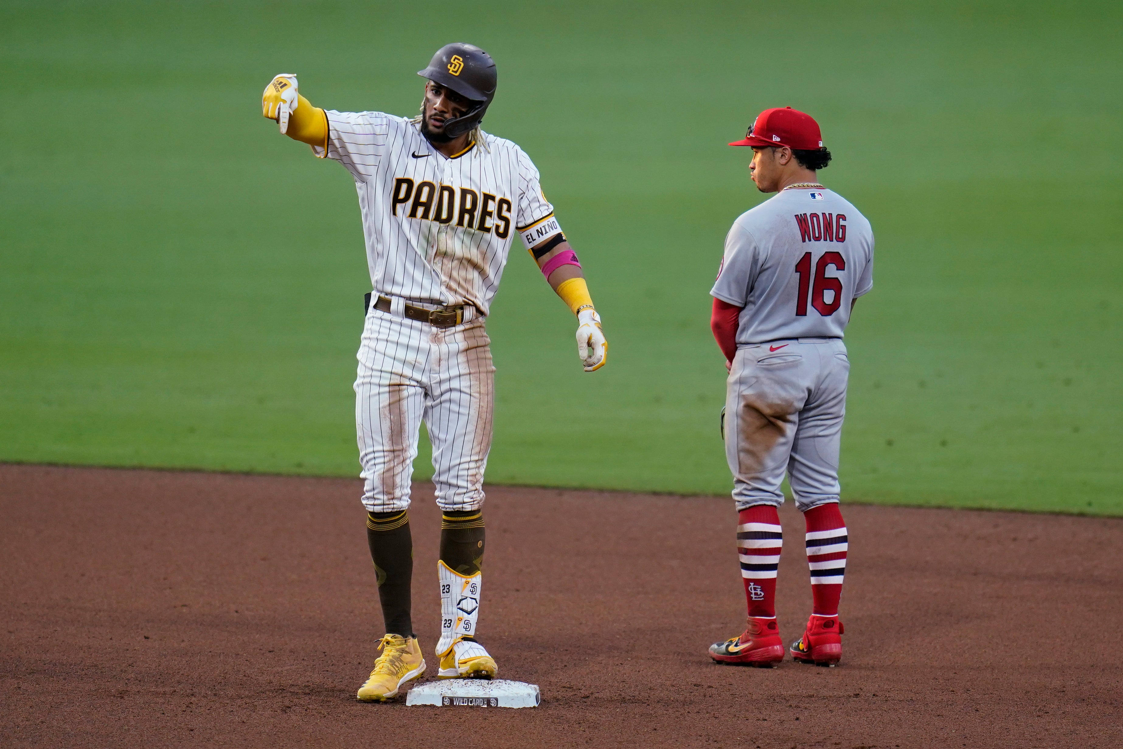 9 Padres pitchers blank Cardinals 4-0 in Game 3, reache NLDS St. Louis  Cardinals San Diego Padres Game Los Angeles Dodgers AP