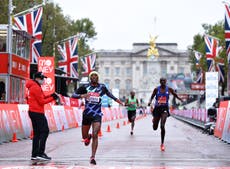 London Marathon 2020: Shura Kitata beats Eliud Kipchoge in shock result