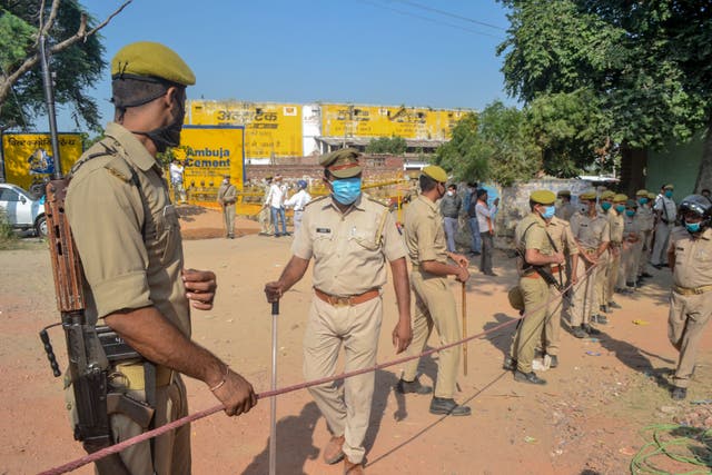 <p>File photo: Police personnel block roads following the alleged gang-rape and murder of a 19-year-old woman in Bool Garhi of Hathras in October 2020 </p>
