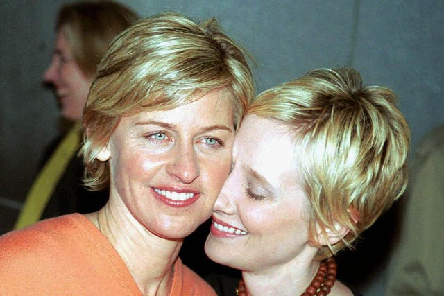 <p>Ellen DeGeneres and Anne Heche</p>