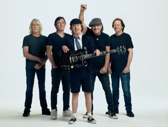 AC/DC are bacl