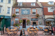 Pub closures: Is coronavirus calling time on a way of life?