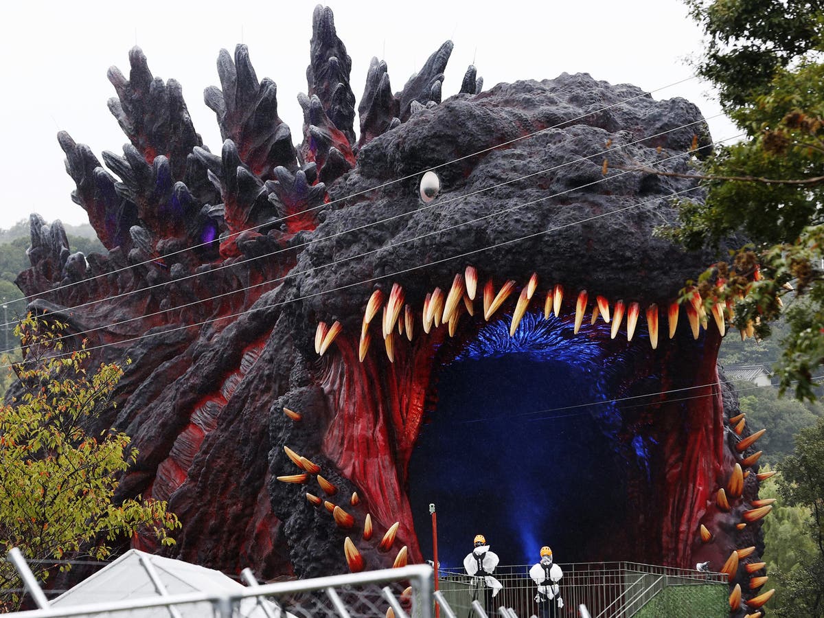 Japan Theme Park Unveils Life Size Godzilla With Zip Wire Into Monster S Mouth The Independent