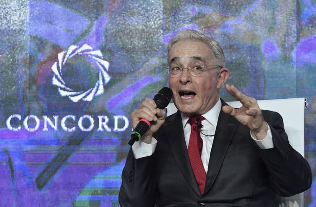 La Fiscalía de Colombia es ahora la encargada de definir la situación legal del otrora mandatario del país