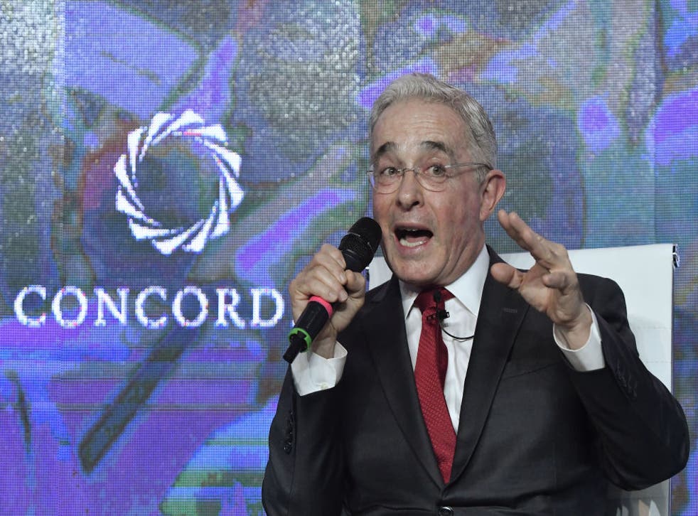 La Fiscalía de Colombia es ahora la encargada de definir la situación legal del otrora mandatario del país