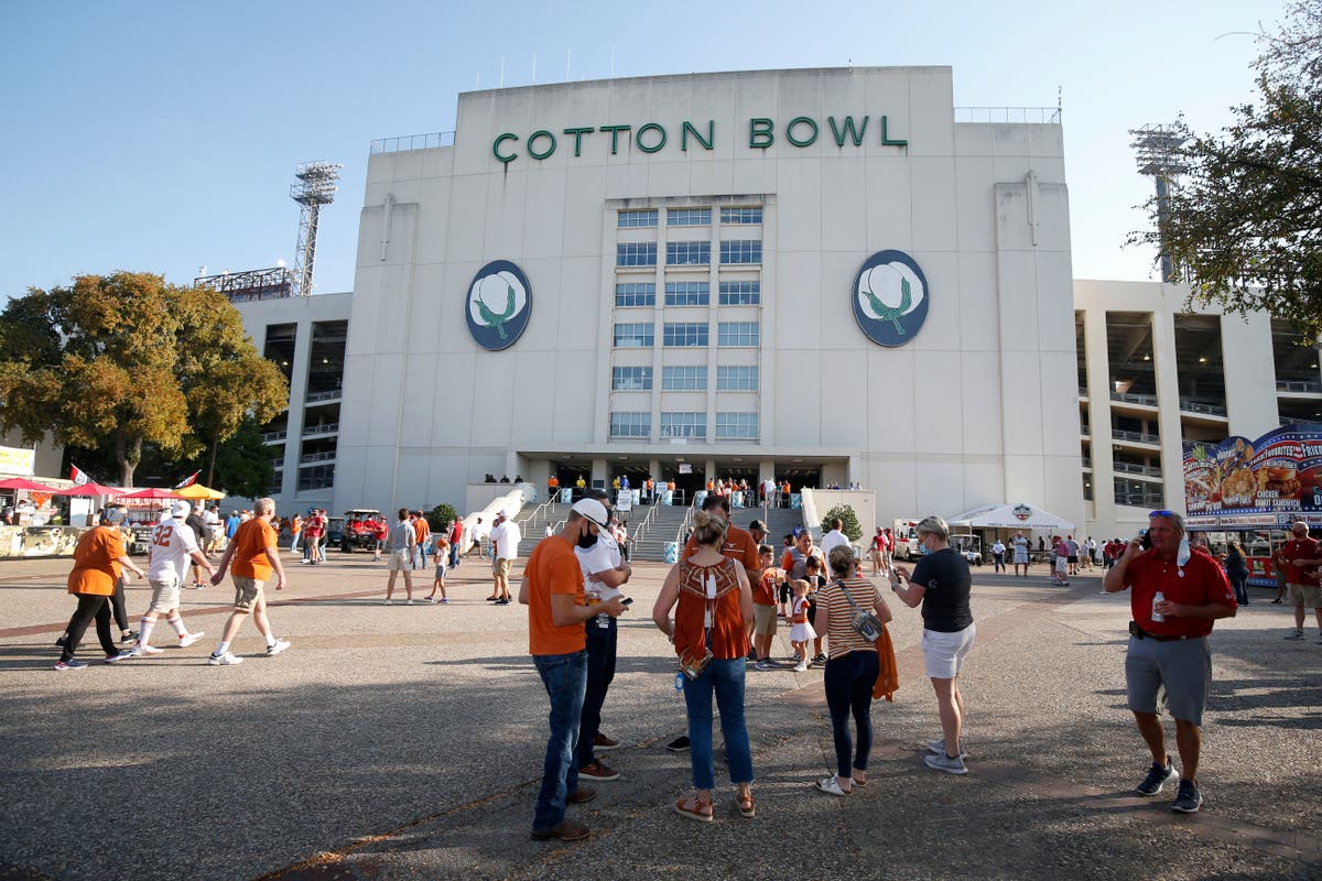 No fair, few fans: Texas, OU play on despite different feel Family AP ...