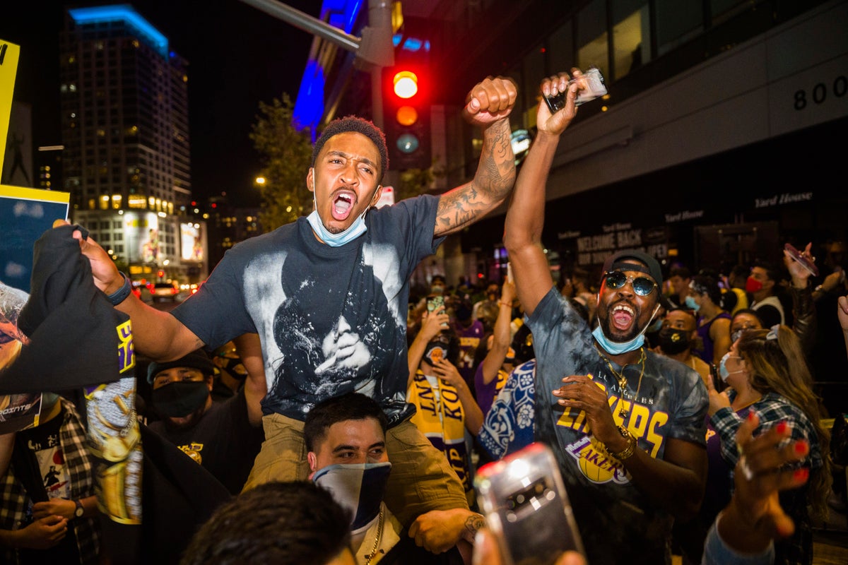 NBA Finals 2020: Fans erupt over 'crazy' Game 5
