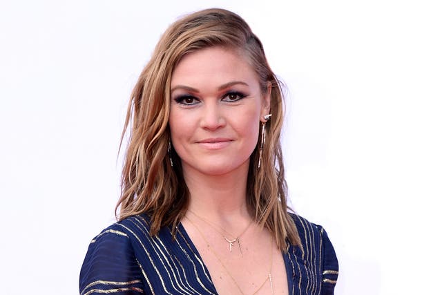 Julia Stiles: ‘10 Things I Hate About You was an affirmation that it’s OK to be intellectual, it’s OK to be somewhat serious, especially at that age’