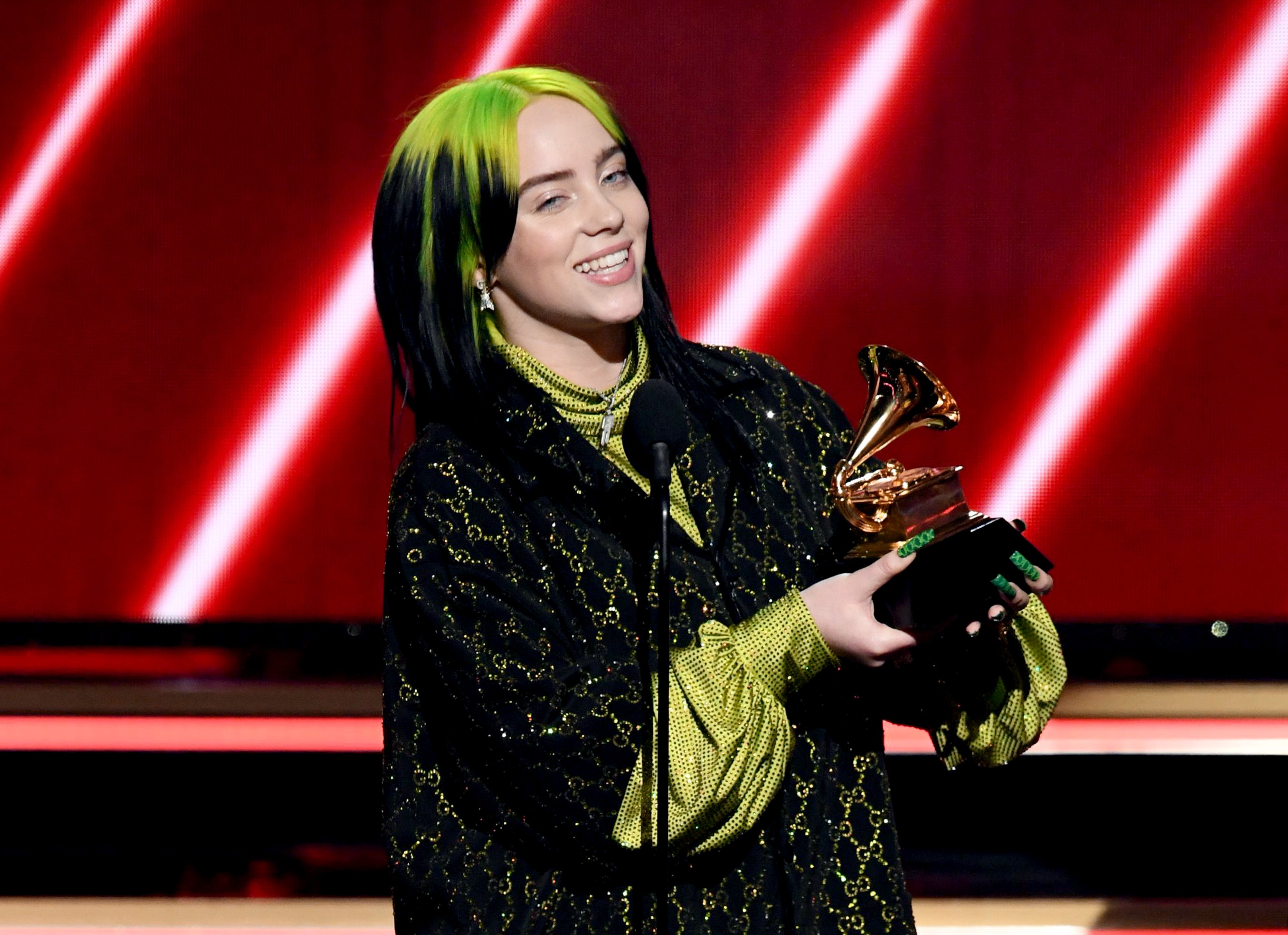 Billie Eilish appears to respond to body-shaming