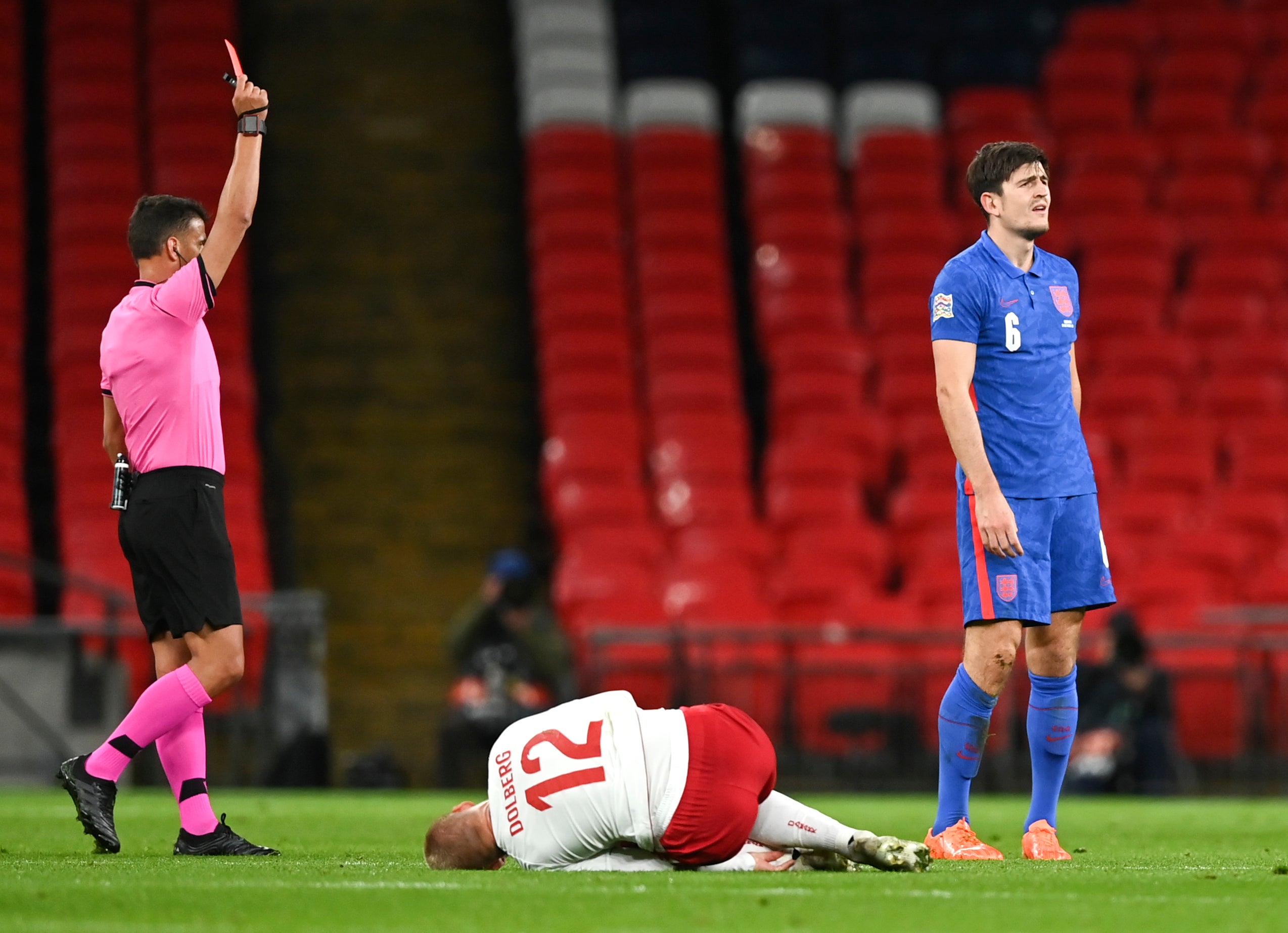 People should know better': Gareth Southgate hits back at Harry Maguire critics after England red card | The Independent