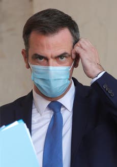 French police raid homes of health minister and ex-PM 