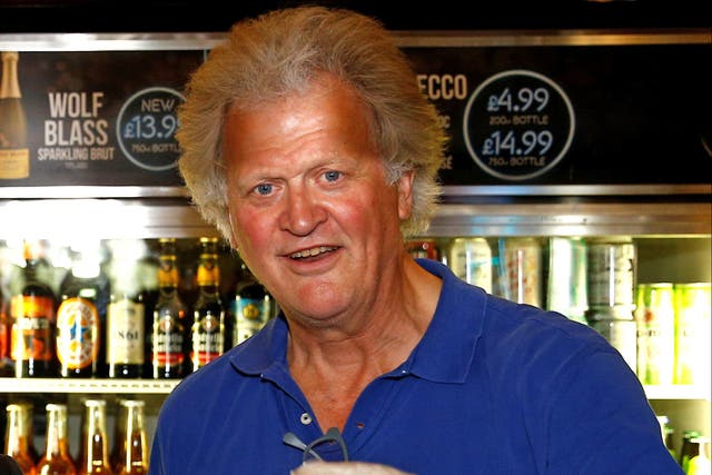 Tim Martin says there is ‘massive confusion’ in the UK over coronavirus regulations 