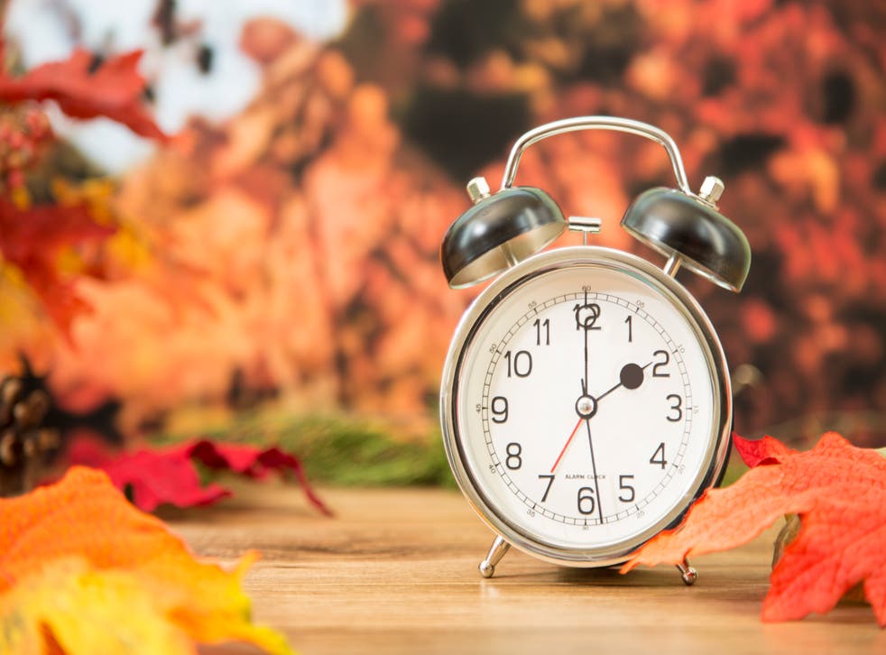 Daylight savings time 2021 When do the clocks go back in US? The