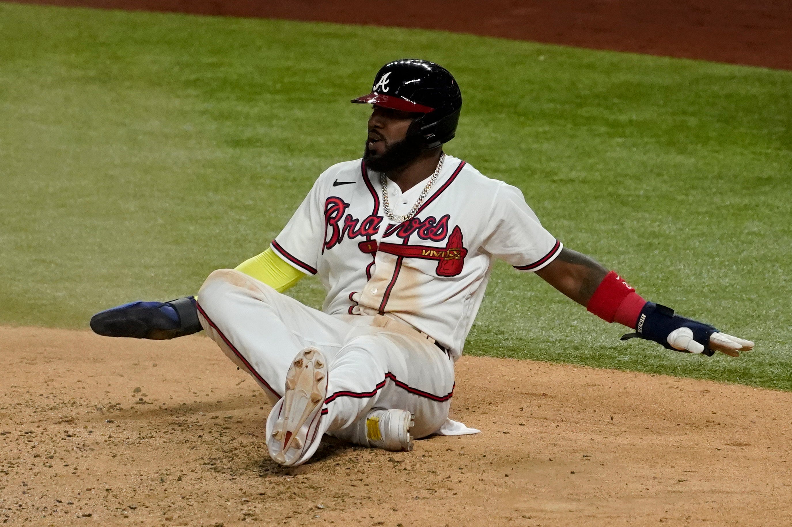 Braves' Marcell Ozuna GOES OFF with 2 homers + double vs. Dodgers in NLCS  Game 4 