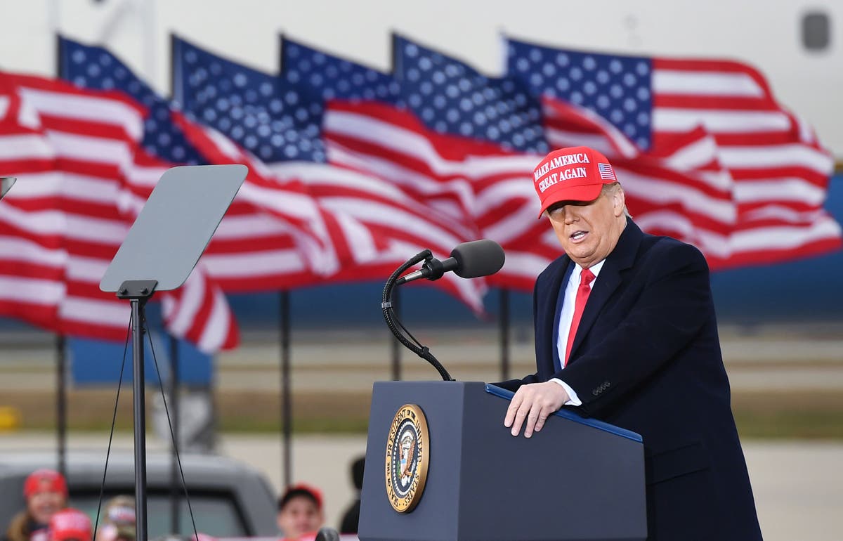 ‘Lock her up': Trump launches fresh attack on kidnap plot governor Gretchen Whitmer at Michigan rally