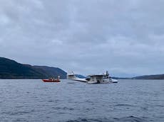 Lifeboat rescues stranded seaplane on Loch Ness