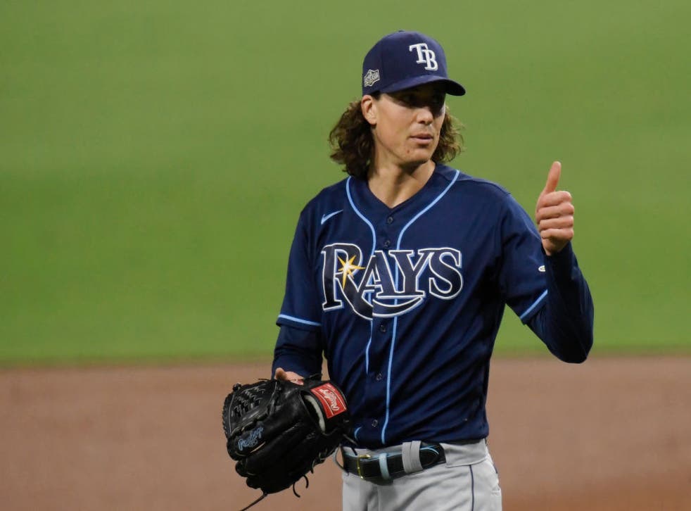 Snell tiene marca de 2-2 con 3.20 de efectividad en cuatro aperturas por los playoffs.