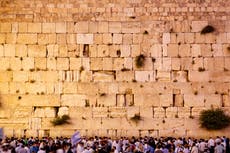 Israel to let armchair travellers leave digital notes on the Western Wall