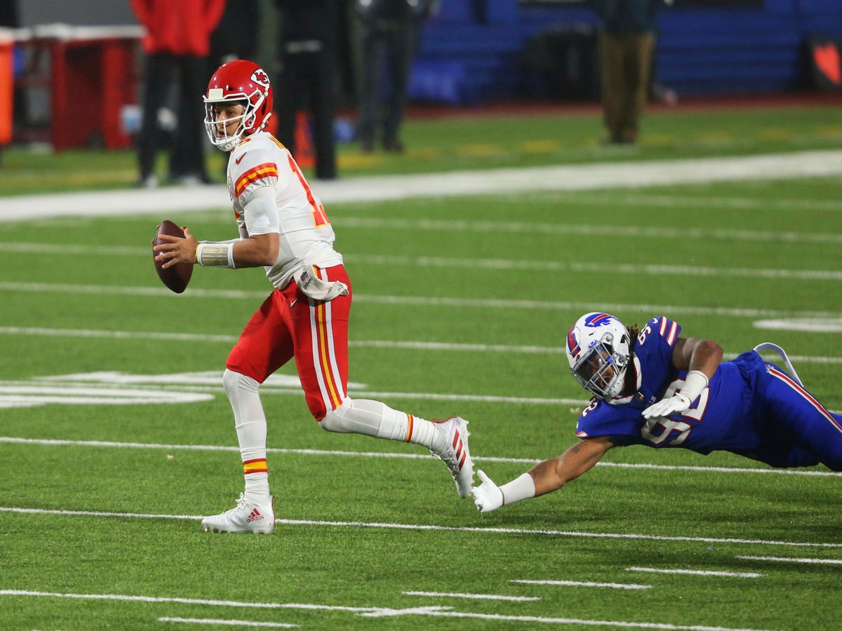 Chiefs quarterback Mahomes continues to progress with time maturity Kansas  City Andy Reid Le'Veon Bell Patrick Mahomes