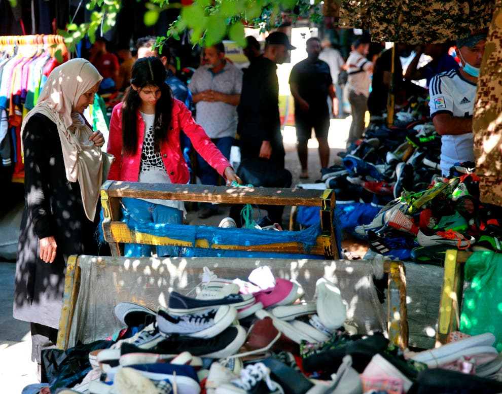 Bloated Public Salaries At Heart Of Iraq s Economic Woes Salaries Heart 