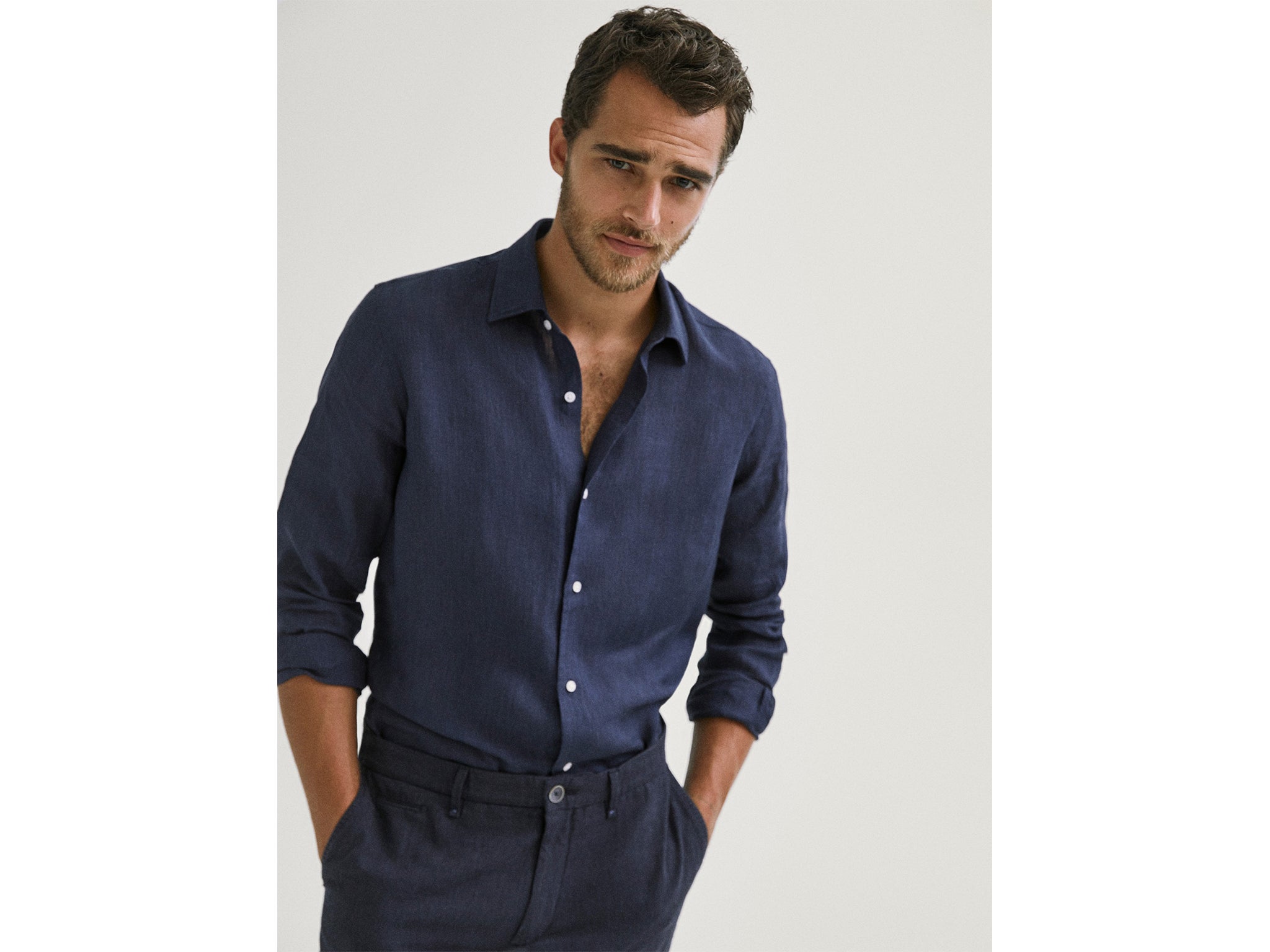 Smarten up with this breathable linen shirt