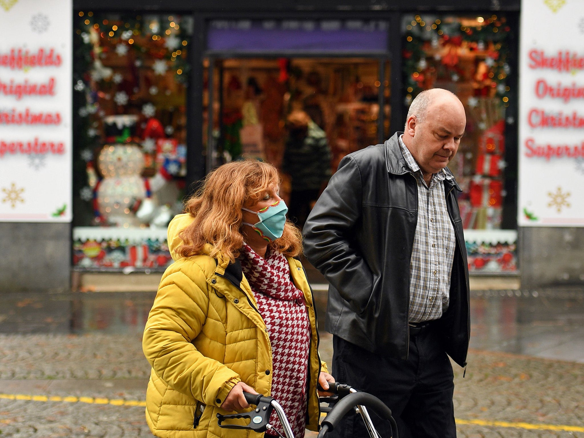 Thousands sign petition against non-essential item ban in Wales