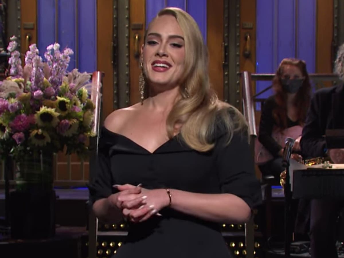 Adele jokes about weight loss as she hosts Saturday Night Live, Ents &  Arts News