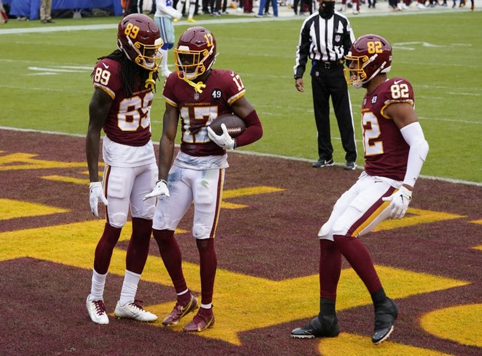 El receptor de Washington Terry McLaurin celebra su anotación