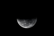 Nasa announces that Moon definitely has water in major breakthrough