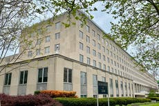 Trump official who visited No 10 tests positive for coronavirus