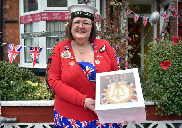 Britain One Good Thing Cake Lady