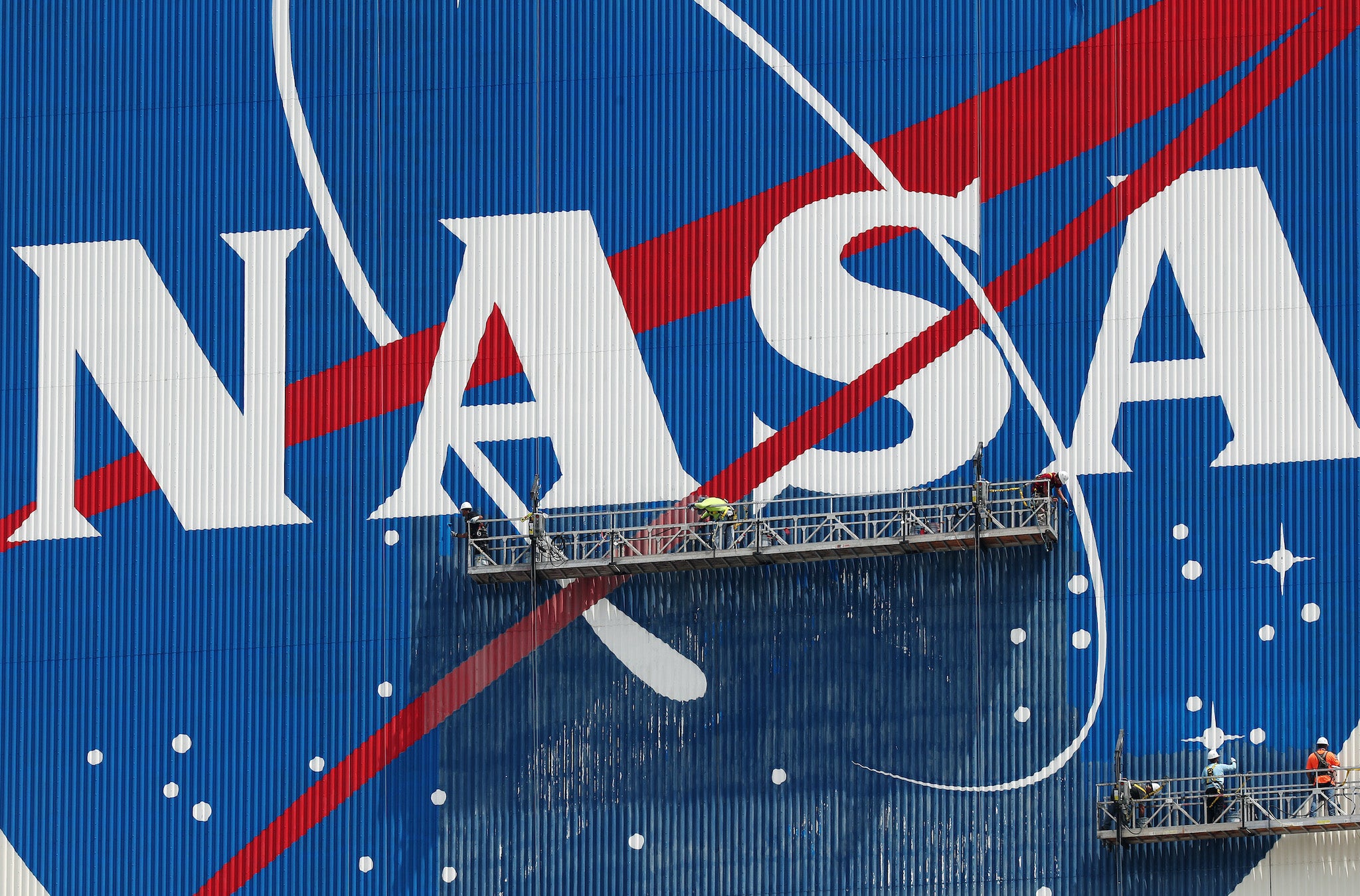 'Uh, did anyone hearâ€¦that?' Nasa prompts excitement and fear with cryptic tweet - The Independent