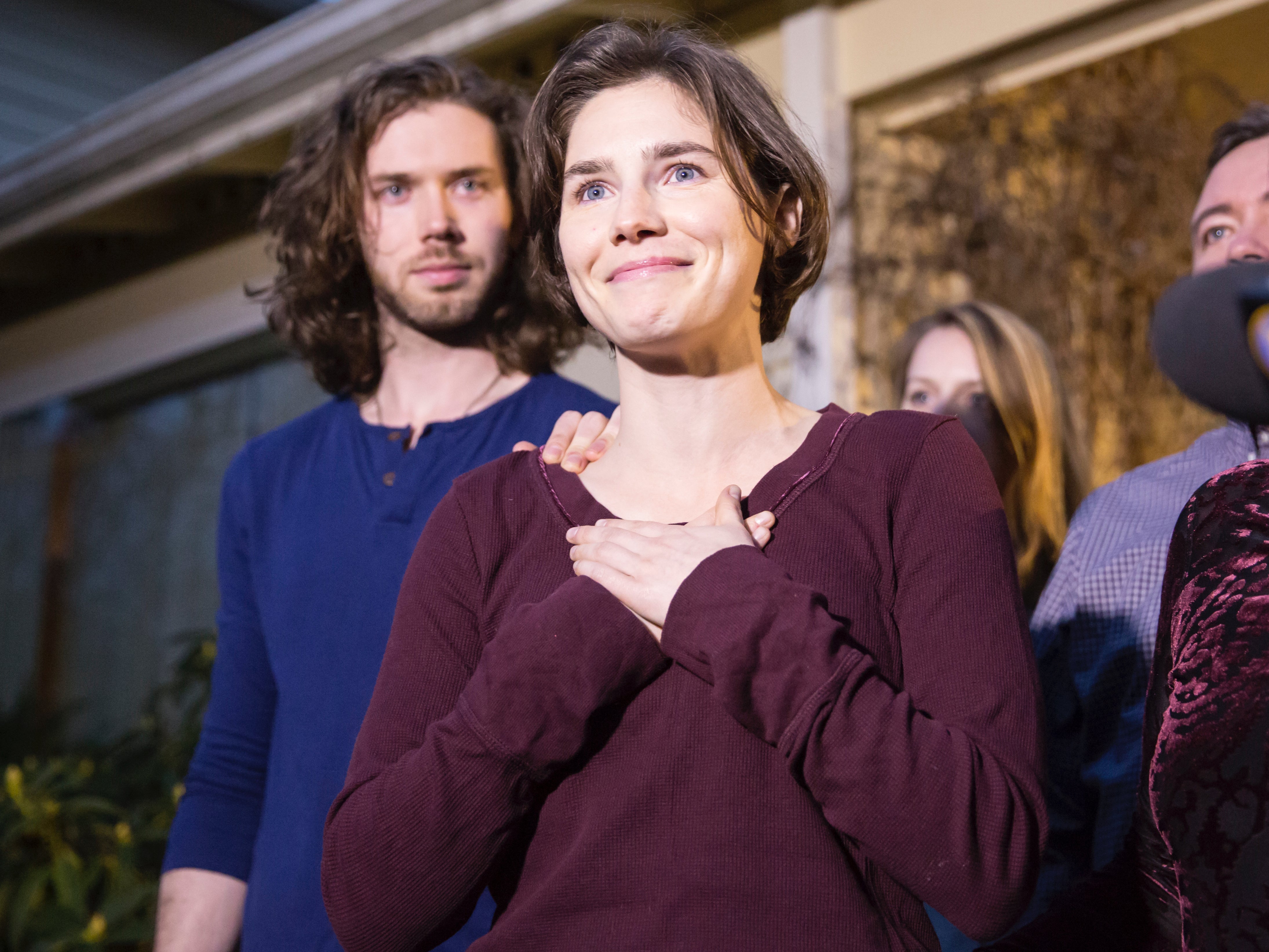 Amanda Knox takes a dig at Trump while the election result is still in the ballot
