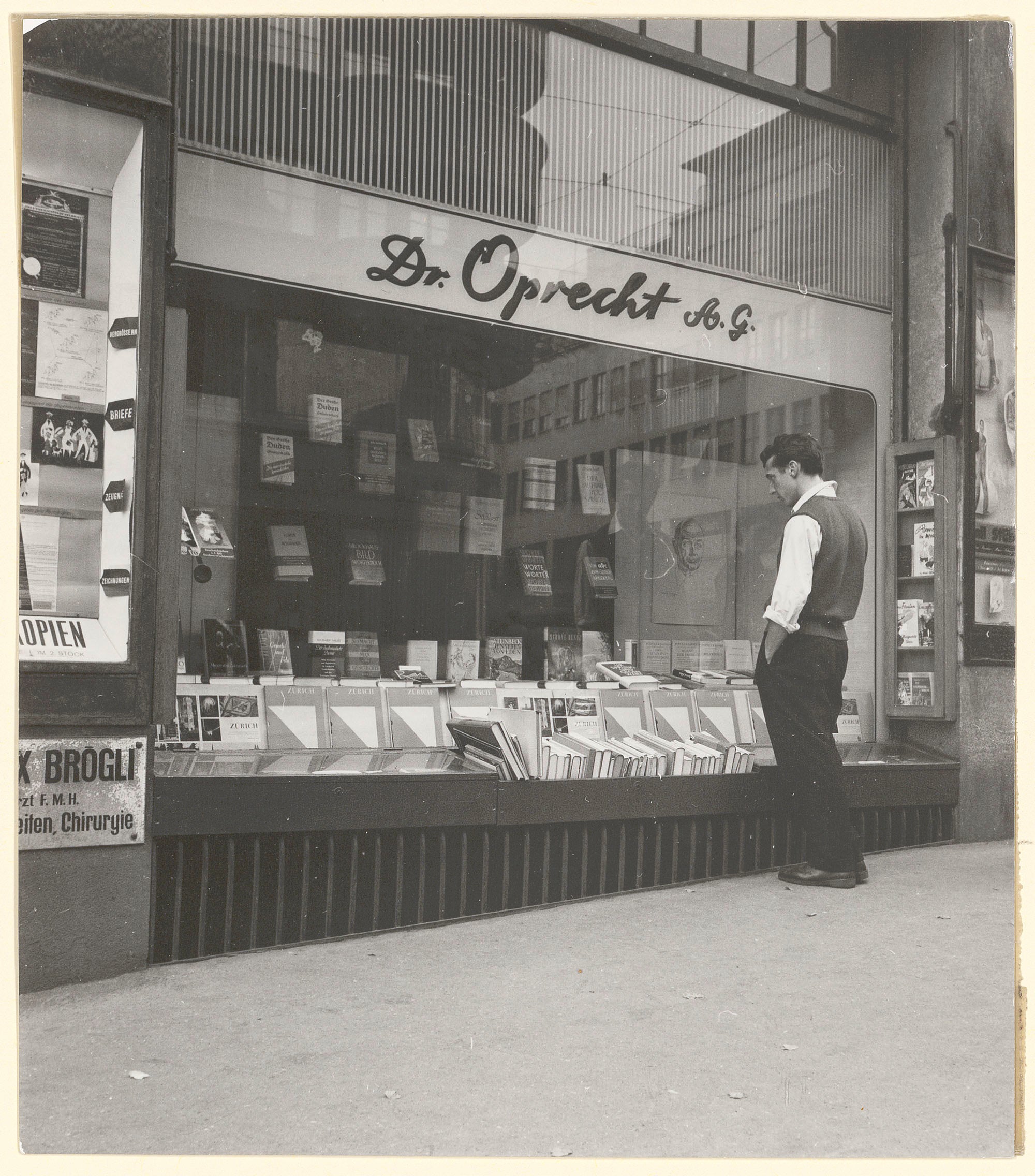 The exterior of Dr Oprecht’s bookshop in the 1930s&nbsp;