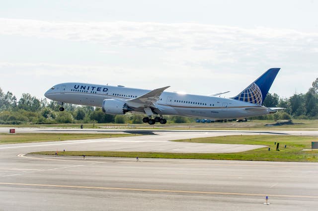 Taking off: testing will be mandatory on some United Boeing 787 flights to London