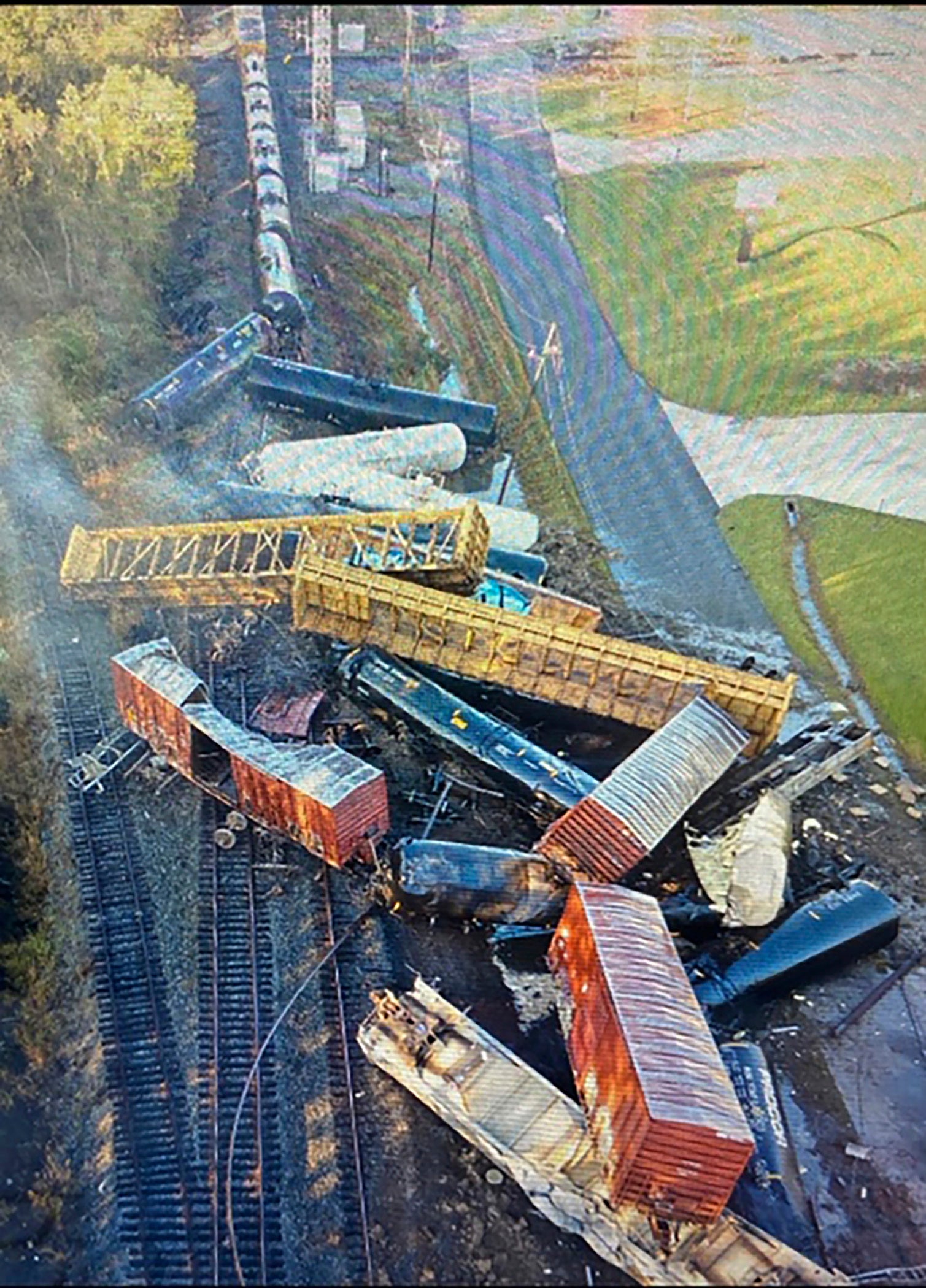 Train derails in southeast Texas forcing evacuations train