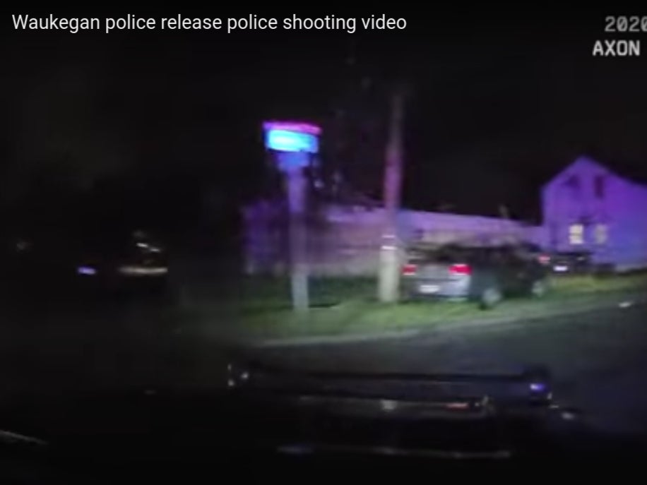 Marcellis Stinnette and Tafara Williams allegedly attempt to flee from police moments before a Waukegan, Illinois police officer steps out of the car and shoots them on 20 Oct. 