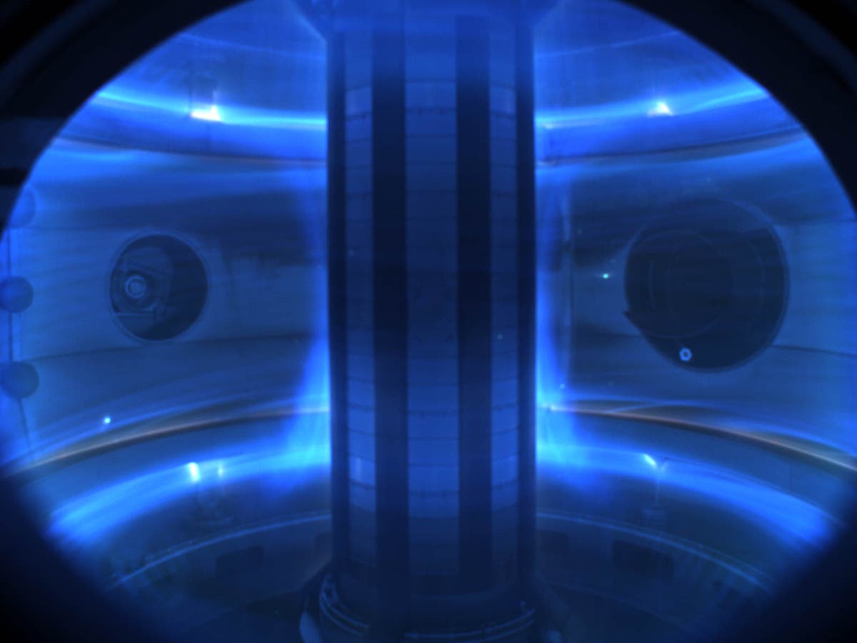 Could a small fusion power reactor in Oxfordshire hold the answer to the energy crisis?