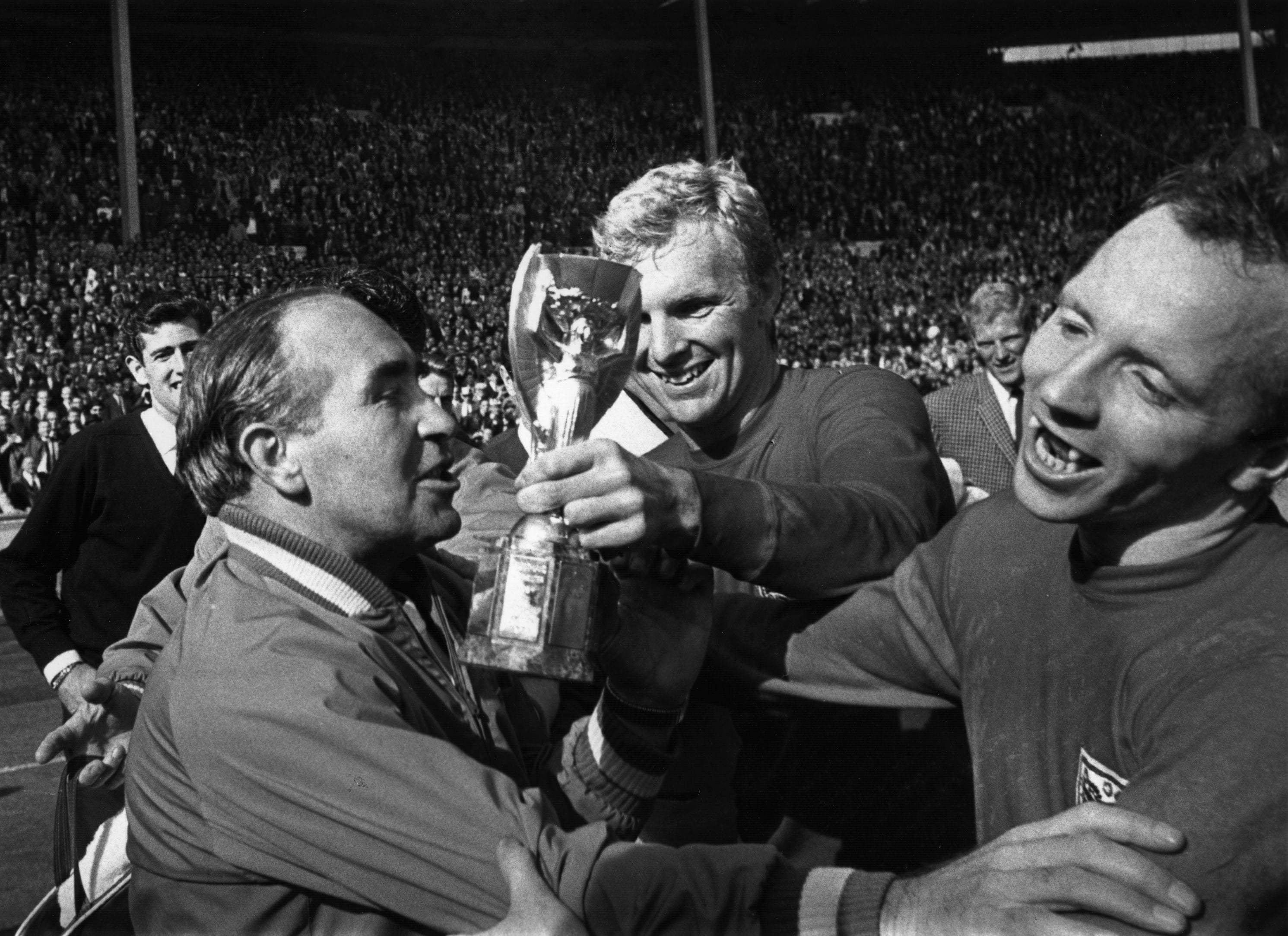 Nobby Stiles death: England 1966 World Cup winner dies - World Sports Tale