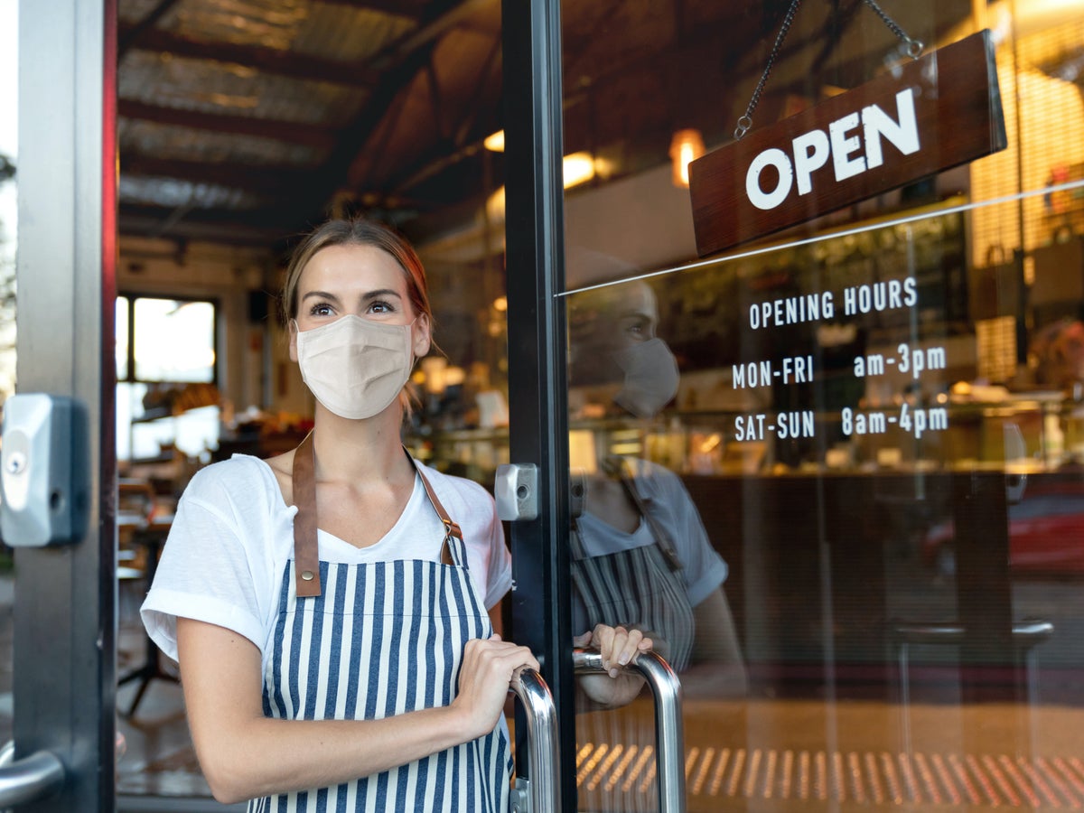 What Shops Are Open During Lockdown 2 List Of Businesses From Garages Car Washes And Banks The Independent