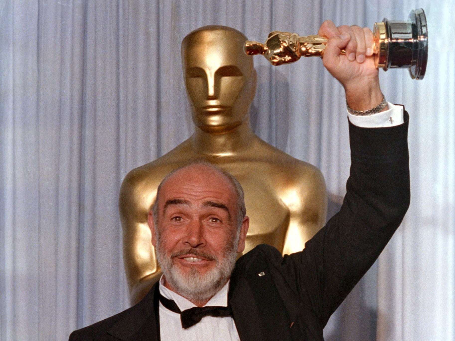 Connery received the Academy Award for Best Supporting Actor for his performance in The Untouchables