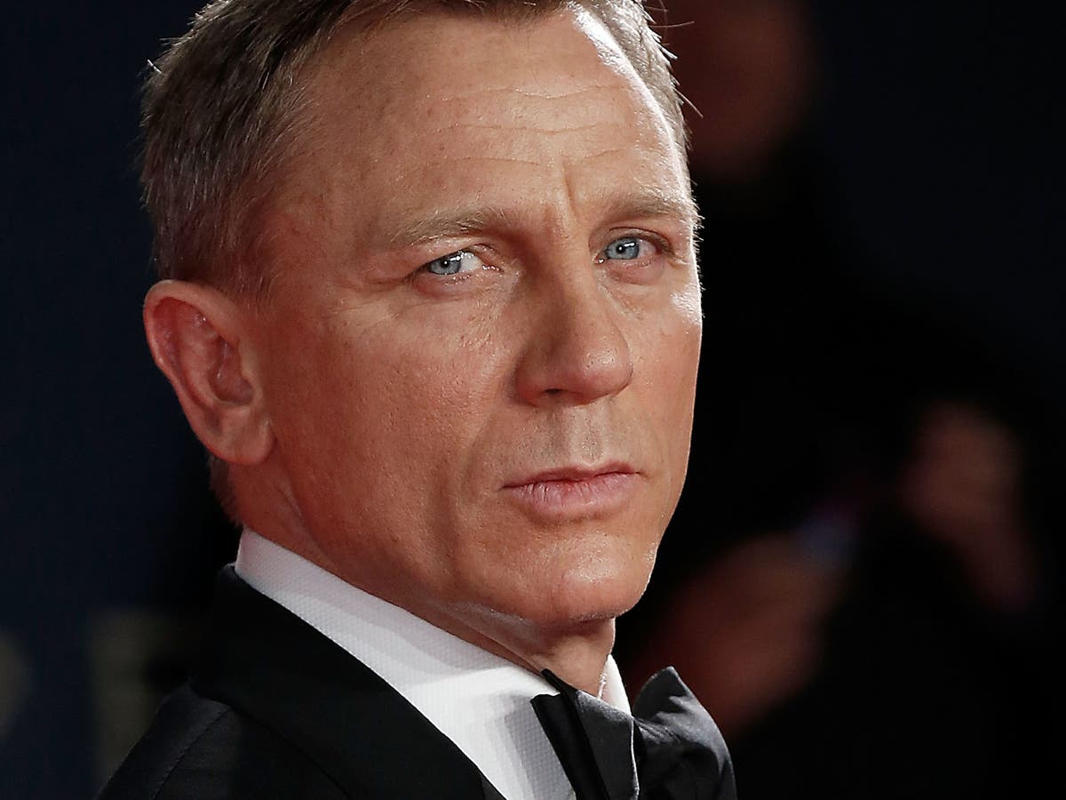Sean Connery death: Daniel Craig pays tribute to fellow 007 actor – 'he ...